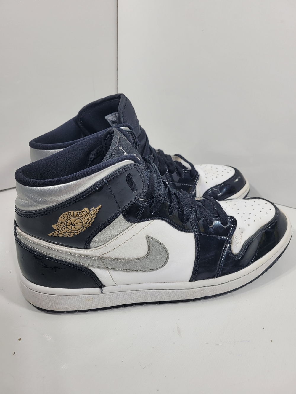 Nike Air Jordan 1 Mid SE Black White Metallic Silver HV0789-010 Men's Size 11.5